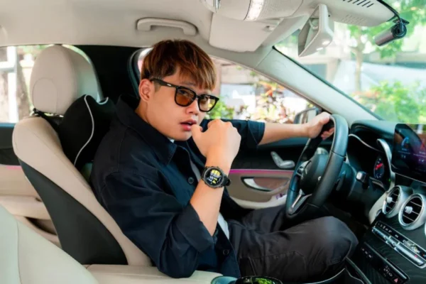 Duy Thẩm Chàng Reviewer Công Nghệ Triệu View và Hành Trình Đầy Thử Thách
