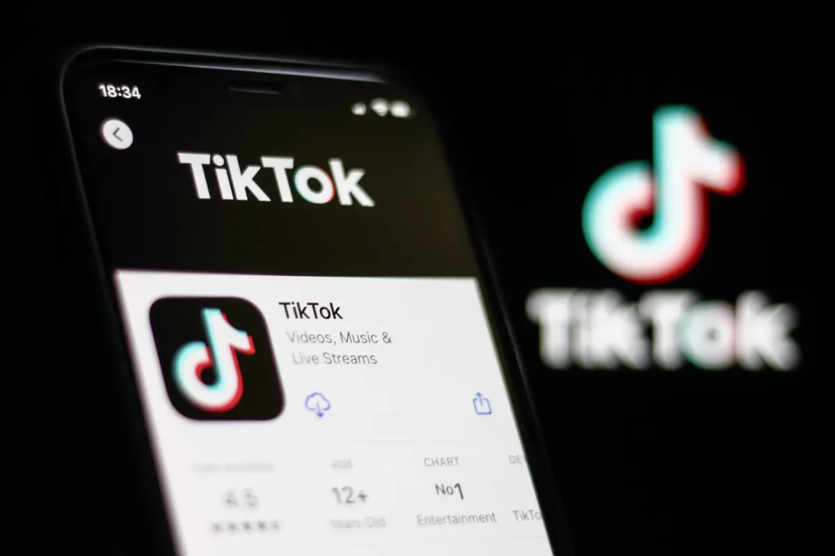 TikTok không chỉ là một nền tảng giải trí mà còn là một công cụ quảng cáo và tiếp thị mạnh mẽ